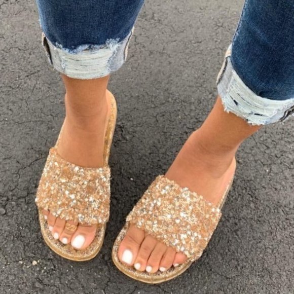 ! RESTOCKED ! Embellished Sparkle Slides in Gold - Picture 5 of 7